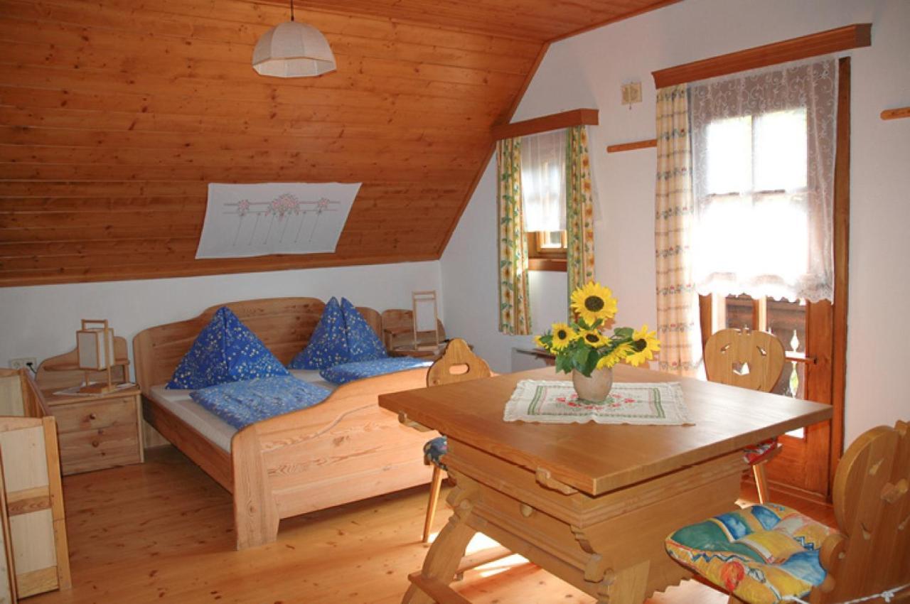 Ferienhaus Bettina Rassis Feriendorf Donnersbachwald Exterior foto